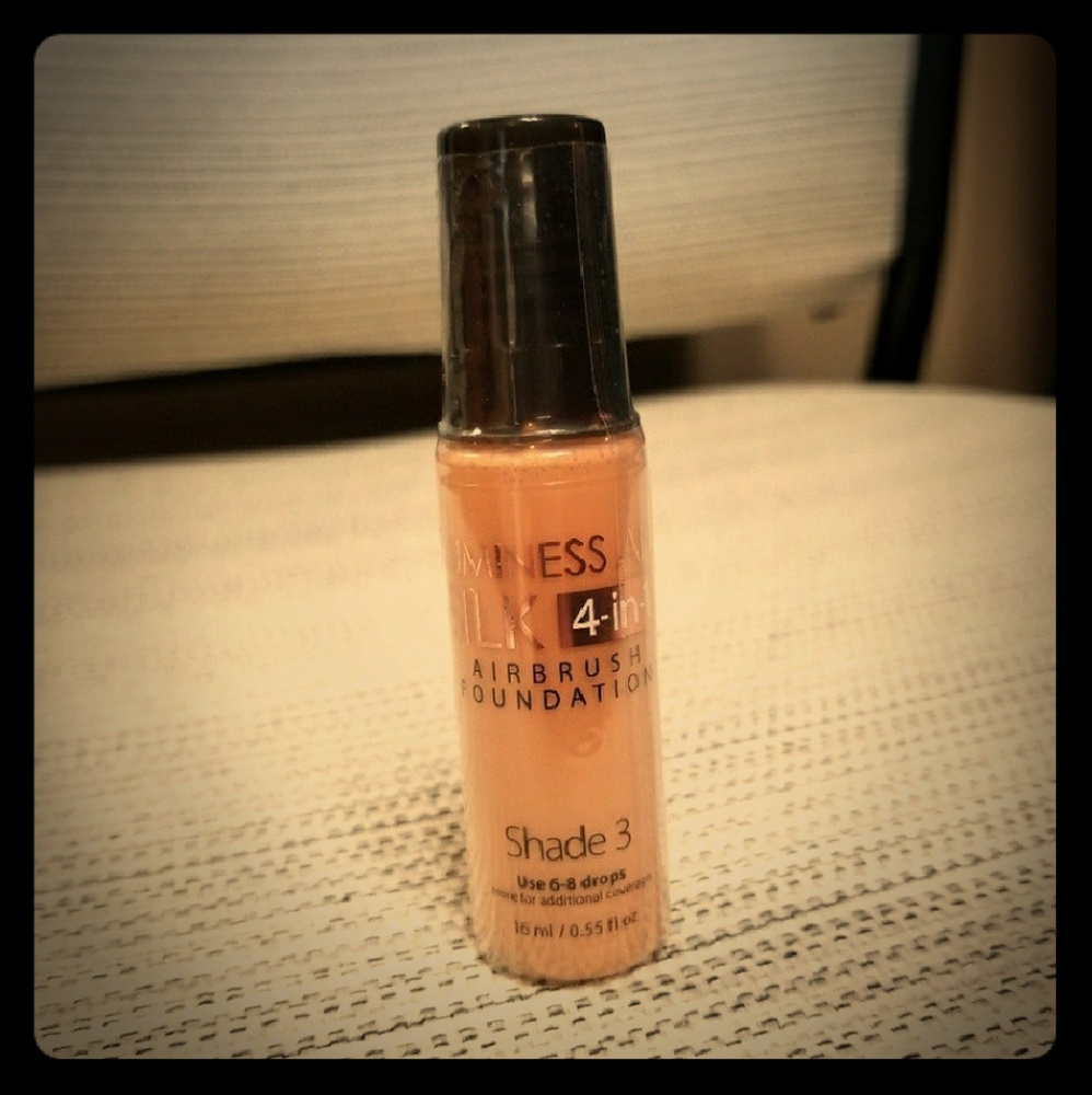 Luminess 4in1 Airbrush Foundation Shade 3 *Sealed*